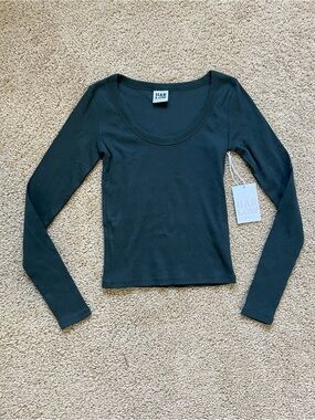 HARLOW Women's Long Sleeve Scoop Neck Top - forest green